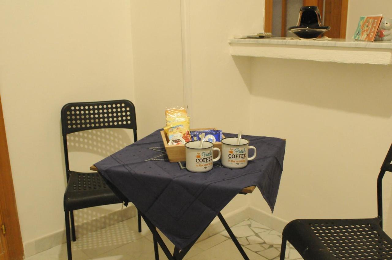 מלון נאפולי Cisterna'S House מראה חיצוני תמונה